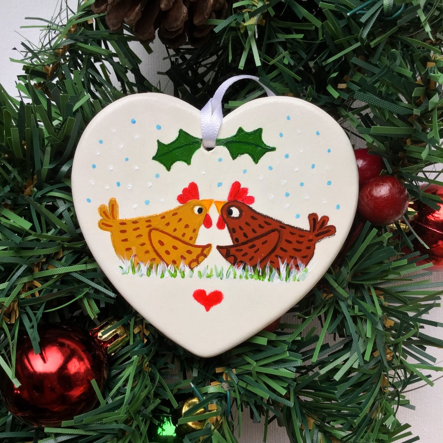 Hanging heart Christmas decoration Chatting chickens.