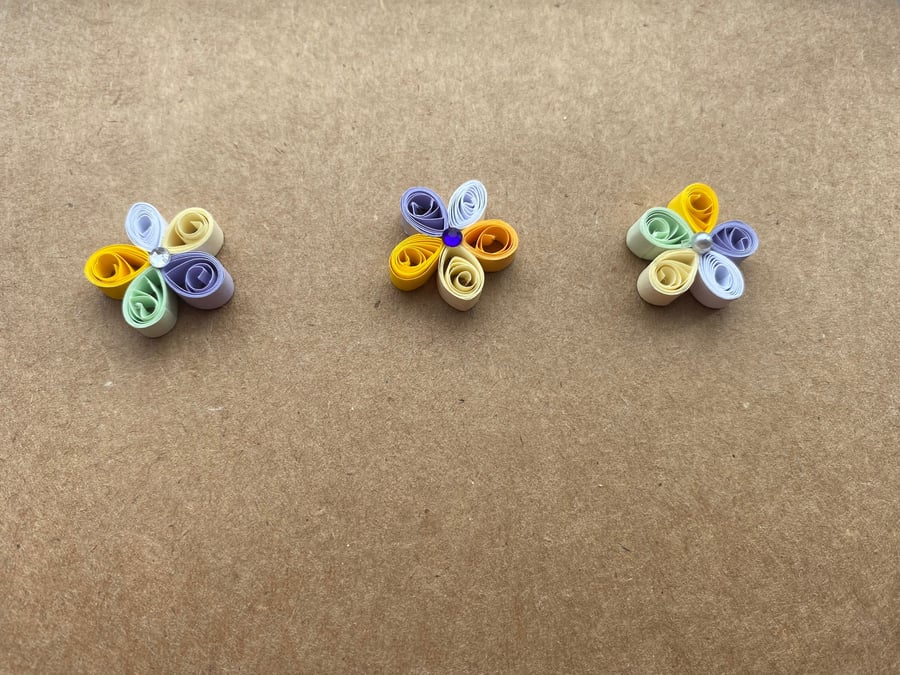 Set of 3 Mini Quilled Quilling Paper flower magnets