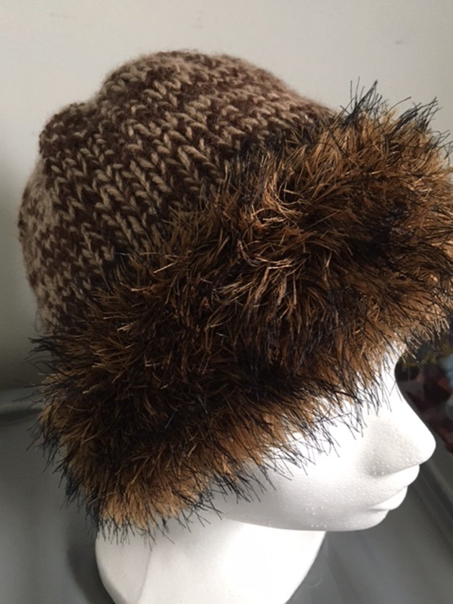 Faux Fur & Chunky Knit Ladies Hat