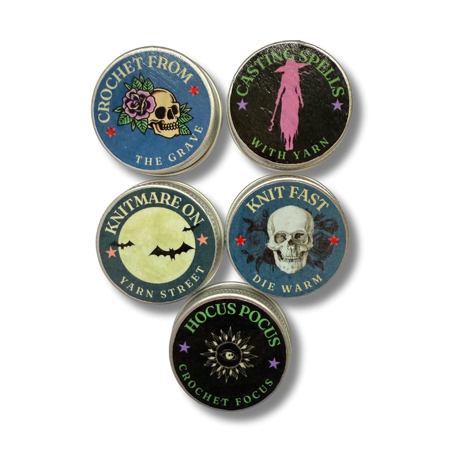 Knitting tin for stitch markers - Halloween