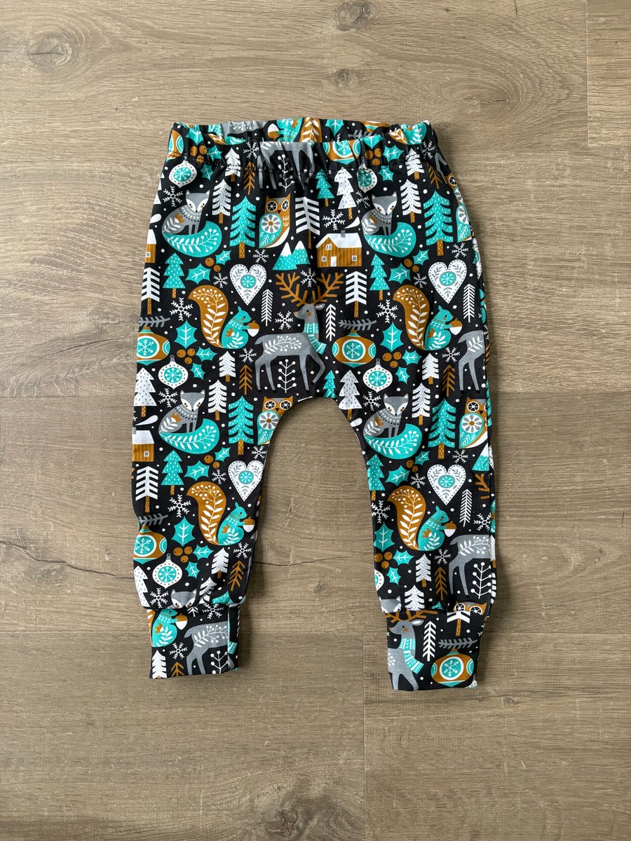Winter Scene cuffed leggings - 6-9 months & 12-18 months
