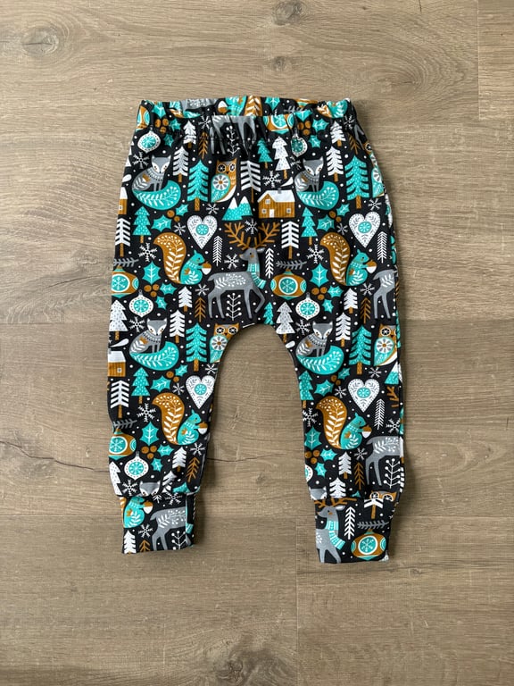 Winter Scene cuffed leggings - 6-9 months & 12-18 months