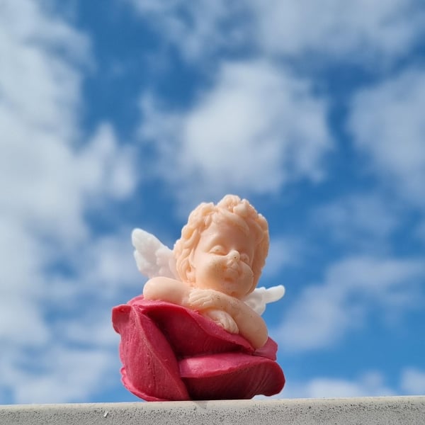 Soap angel