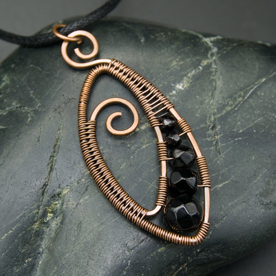 Copper Wire Weave Pendant with Faceted Black Glass Beads