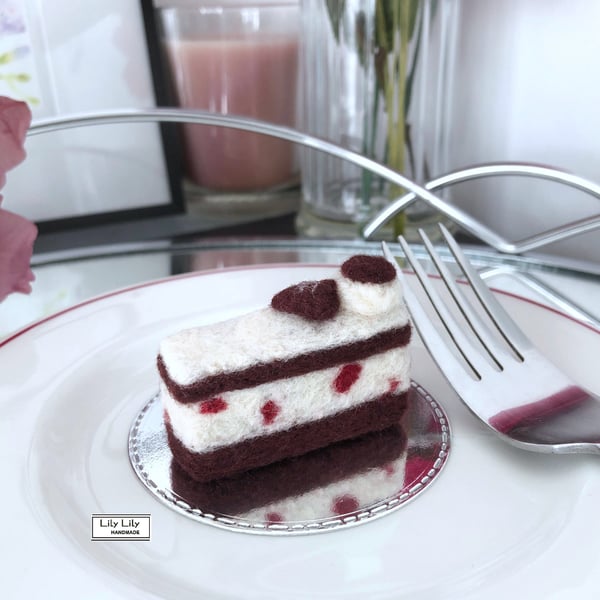 Black Forest gateau slice, needle felted by Lily Lily Handmade
