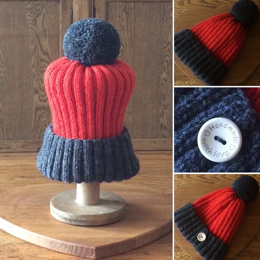 Luxury Ribbed Beanie with large Pom Pom