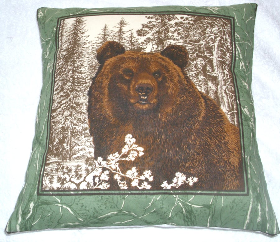 in the Wild Brown bear in a forest cushion 