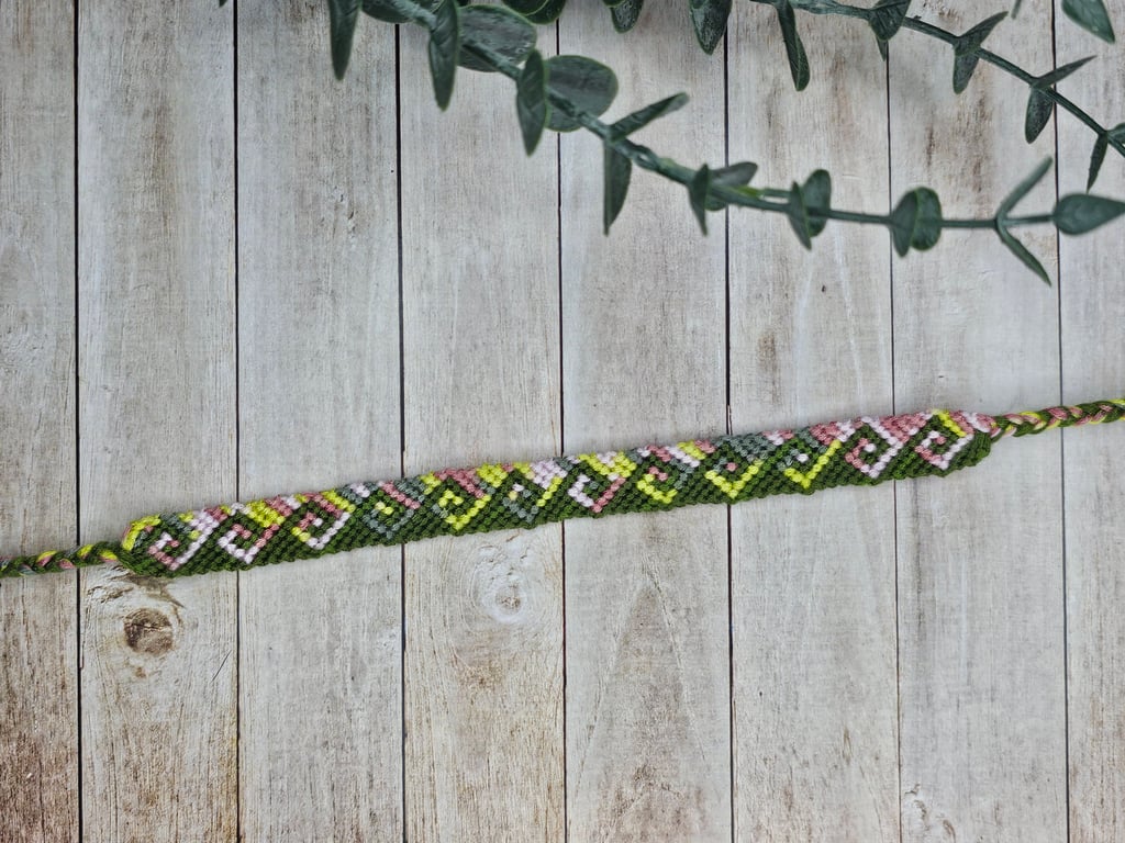 Friendship bracelet - Greek Wave (02)