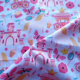 Half Metre Of Unicorn Kingdom Polycotton Fabric 50 x 112 cm 