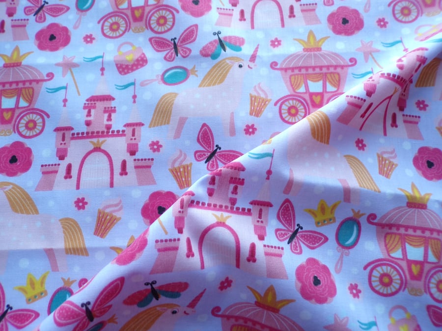 Half Metre Of Unicorn Kingdom Polycotton Fabric 50 x 112 cm 