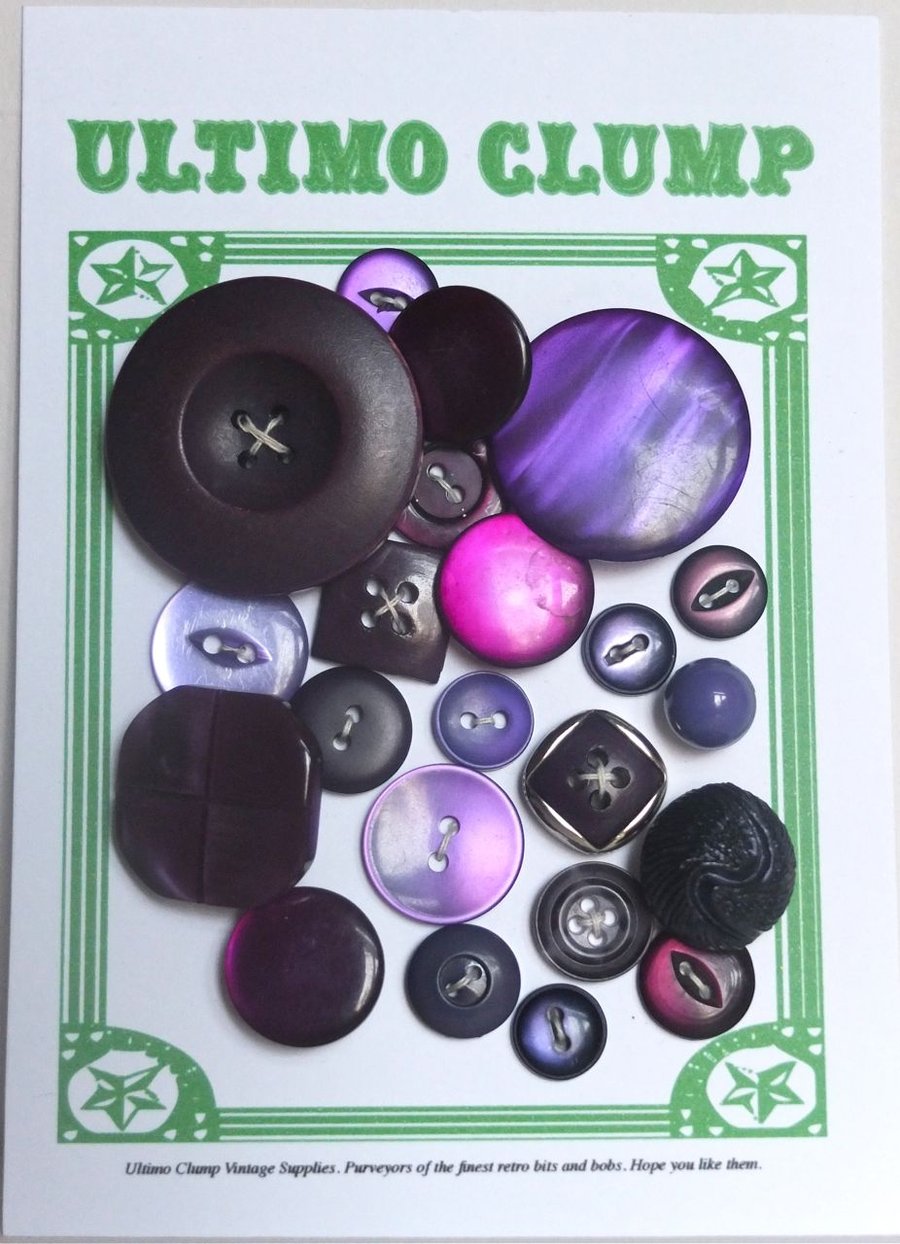 22 Vintage Deep Purple Buttons