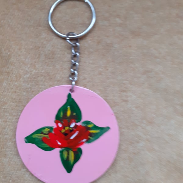 Pink circular keyring with canal art roses and daisy