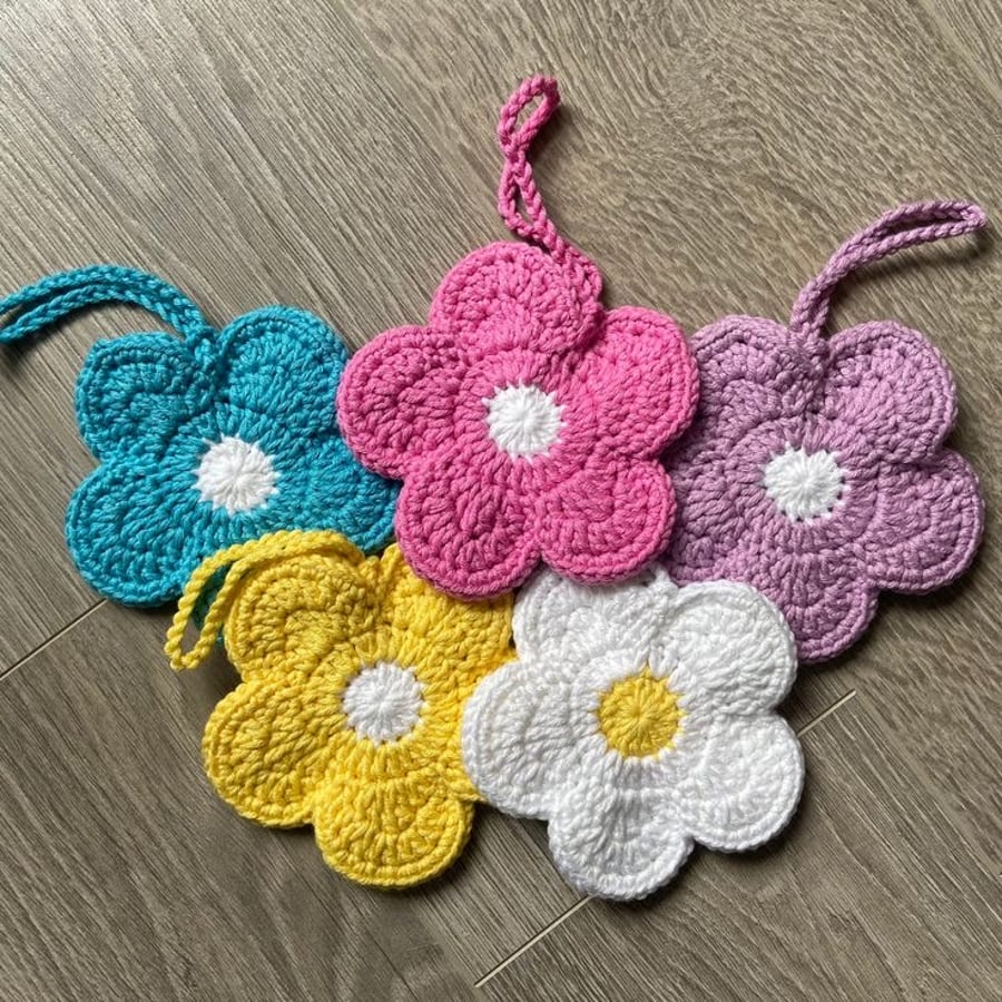 Crochet flower pouch or bag charm