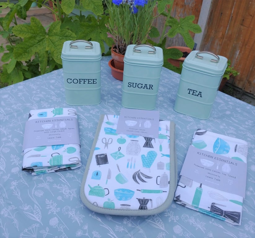Kitchen Essentials Set - Apron, Tea towel and Oven gloves