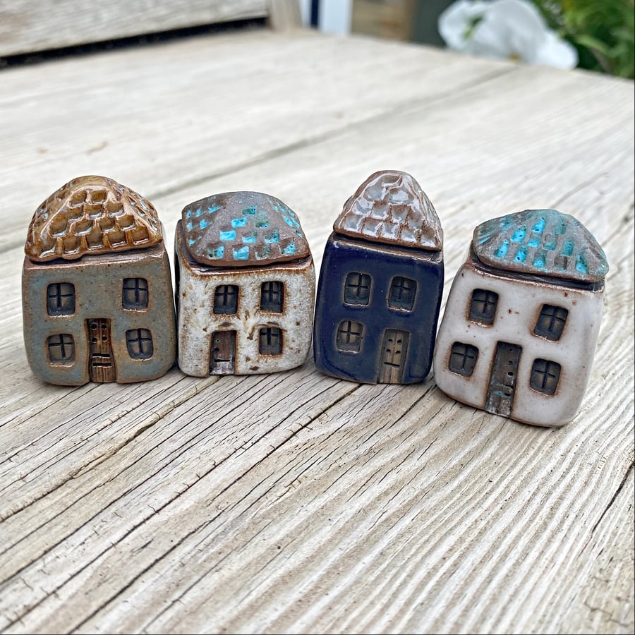 Mini Ceramic Stoneware Houses (ST5)
