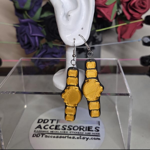 Winged Eagle Wrestling Title Earrings: WWE Jewellery