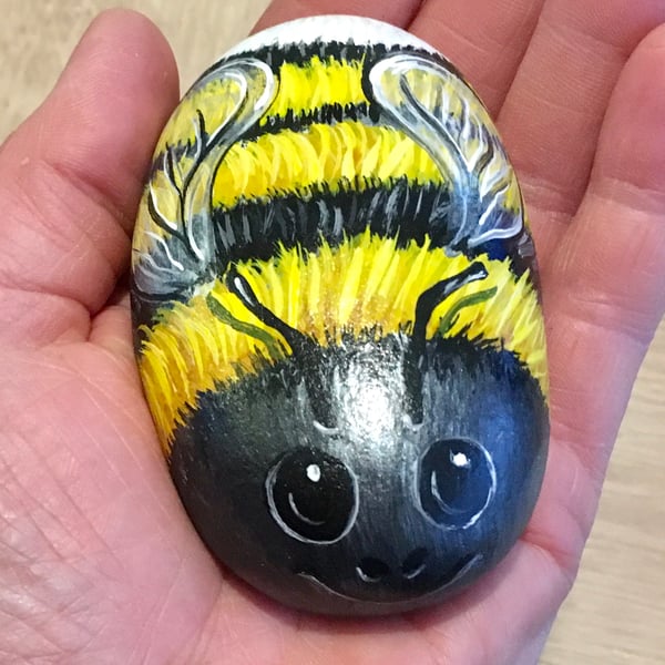 Bee hand painted pebble garden rock art stone portrait 