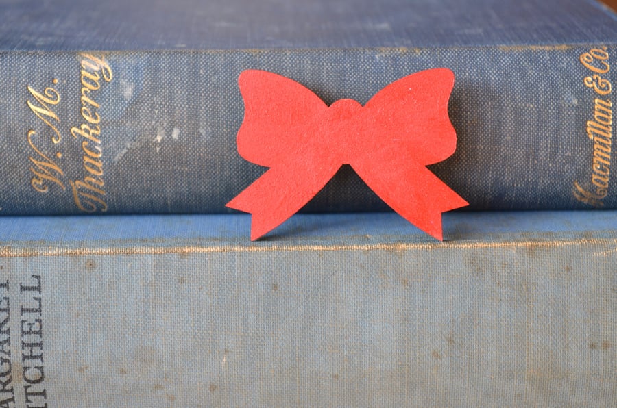 Red Painted Bow Brooch
