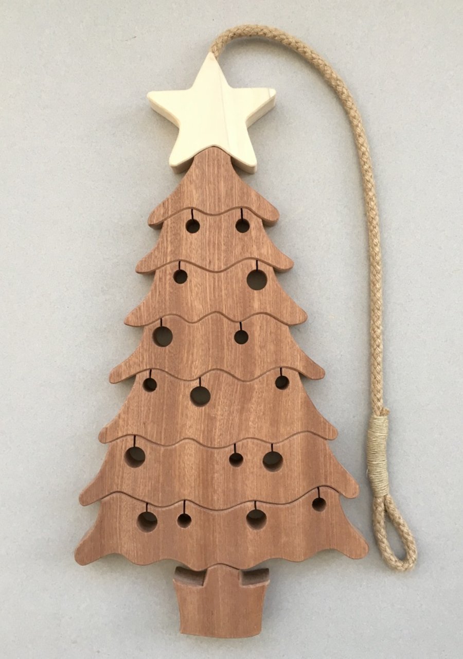 Christmas Tree Trivet in Sapele and Tulipwood