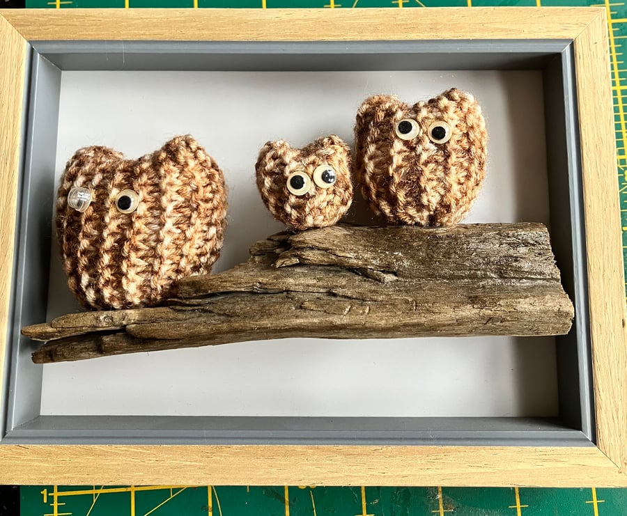 Knitted owl family