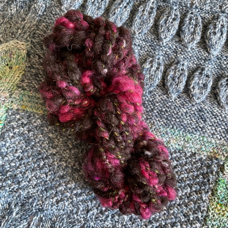 Summer seconds: Hand spun art yarn - wool and mohair