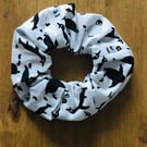 Penguin scrunchie 