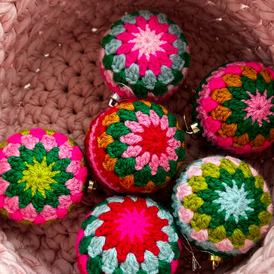 Set of 3 crochet Christmas baubles - mix and match