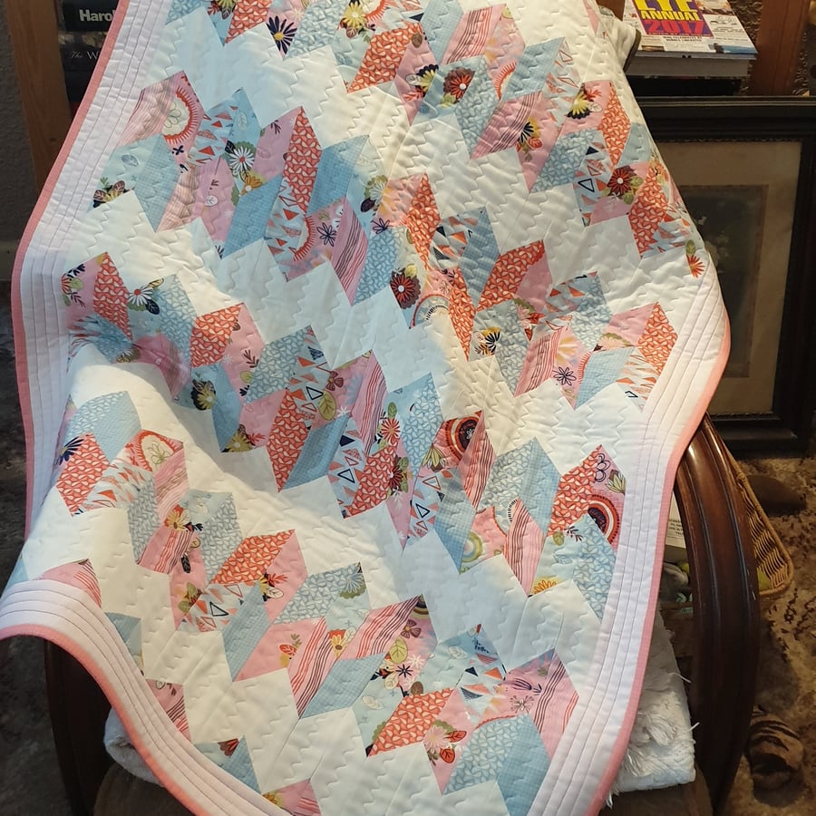 Small Lap Quilt, Throw, Cot Quilt