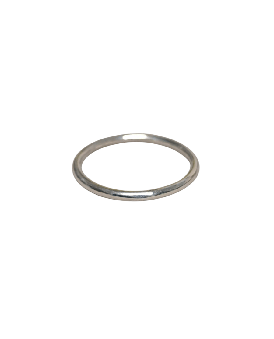 9ct white gold 1.5mm halo ring