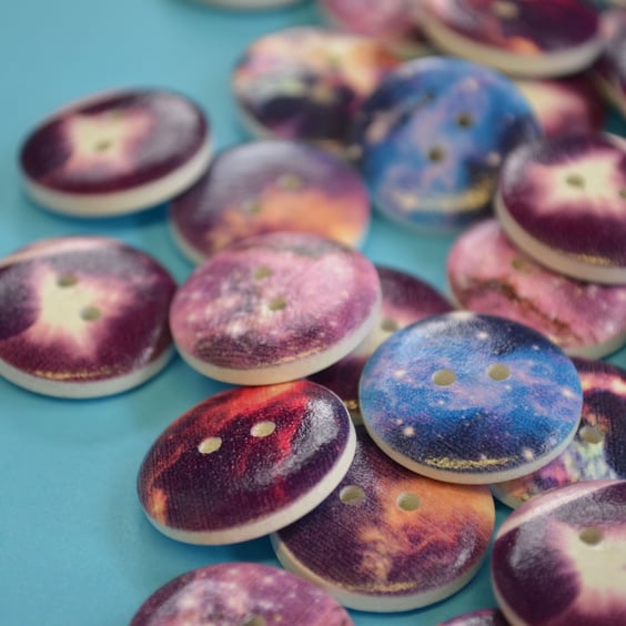 20mm Wooden Space Buttons Stars Galaxy Planets Nebula (SP2)