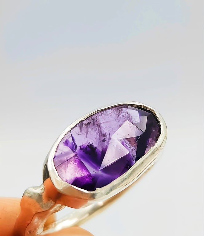 Handmade Organic Silver Ring with Trapiche Amethyst - Size N