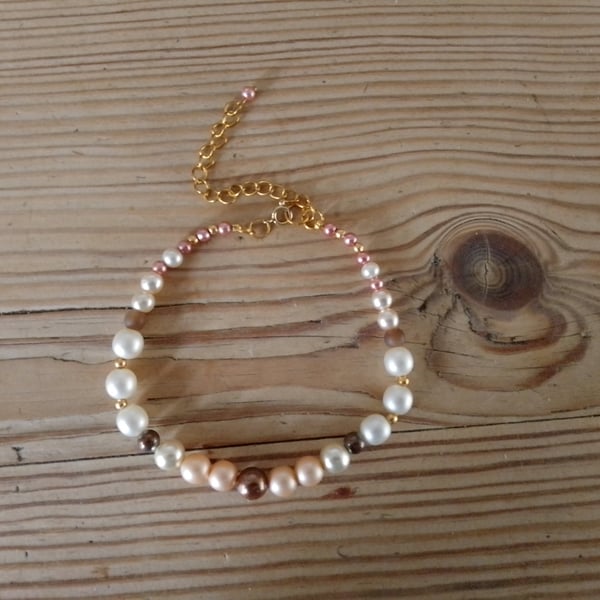 Handmade beaded bracelet