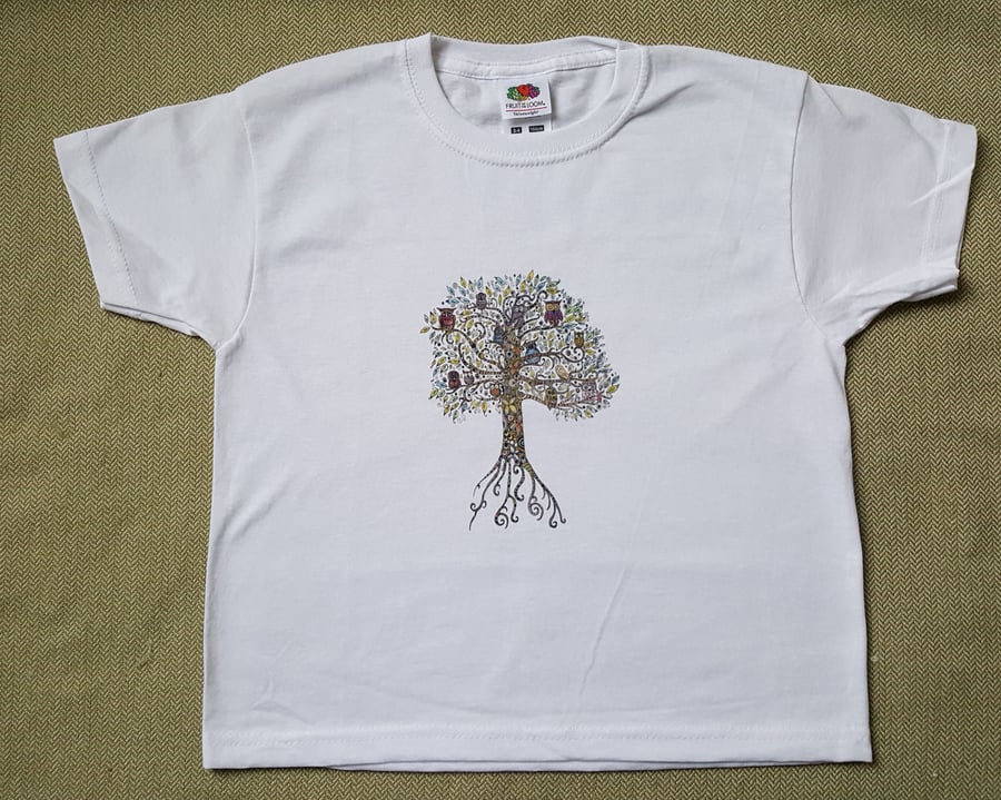 Owl Tree printed T shirt age 5-6 years