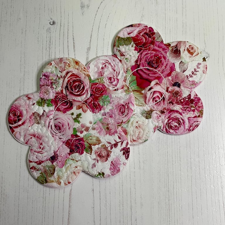 Tea Room - Coaster Bouquet of  Roses by Carolee Crafts PB3 - 0018