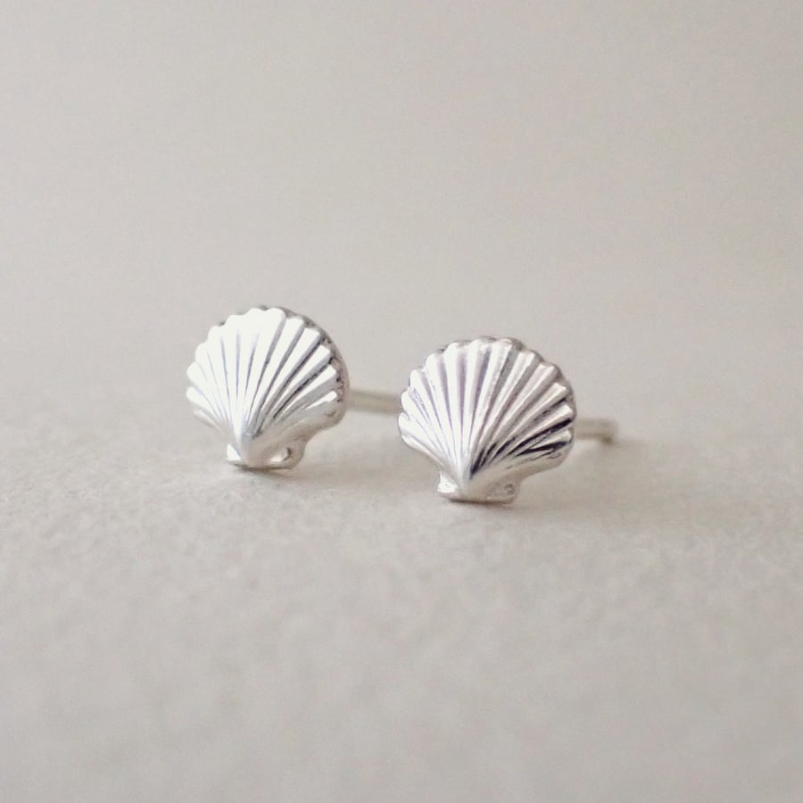 Dainty Seashell Silver Stud Earrings