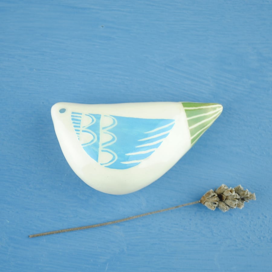 Pebble Bird (Turquoise wing)