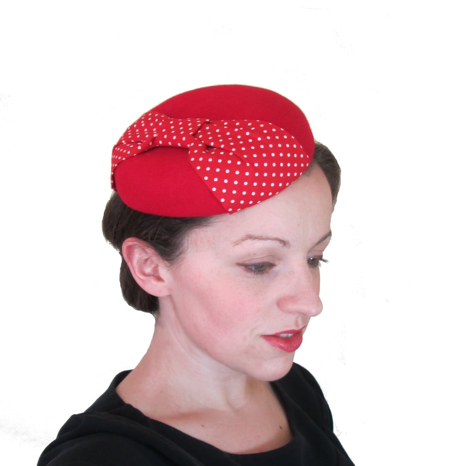 Red Beret Perch Hat - 40s Forties Vintage Style Hat