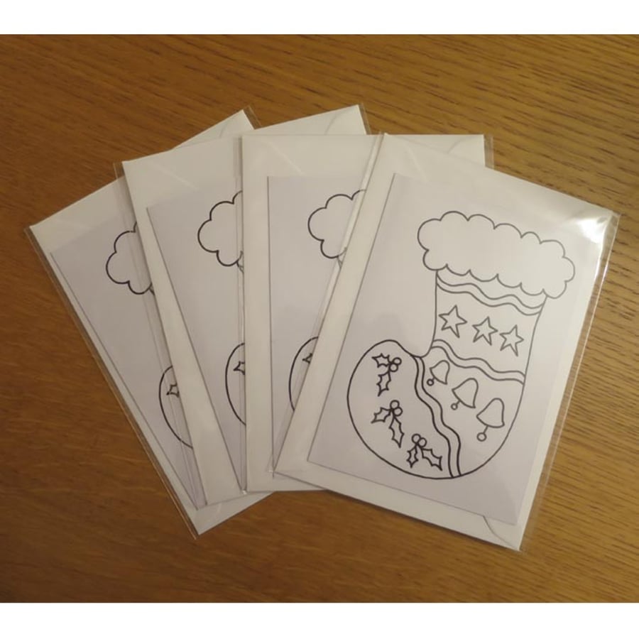 Colour-me-in Stocking Cards