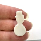 Pack of 4 32mm medium Snowman shapes made with Bullseye 90coe glass