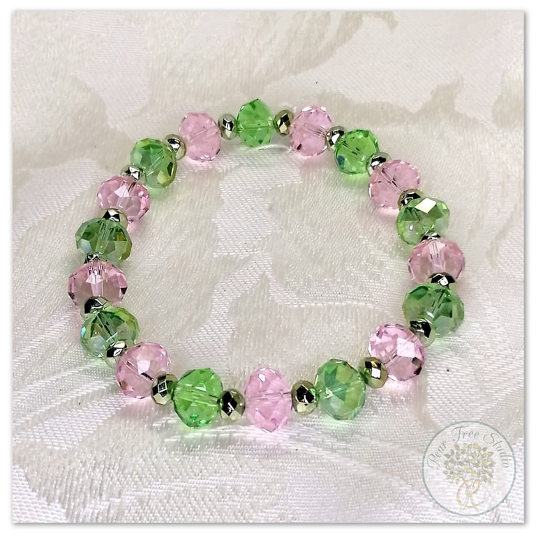Bracelet with pink and green crystal beads