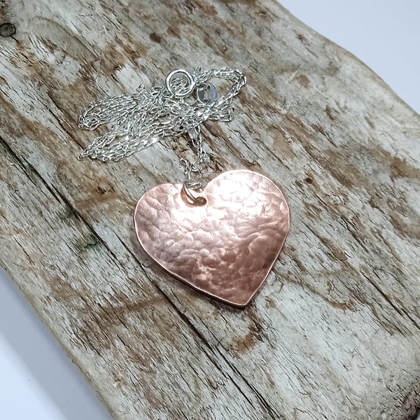 Hammer Textured Copper Heart Pendant Necklace - UK Free Post