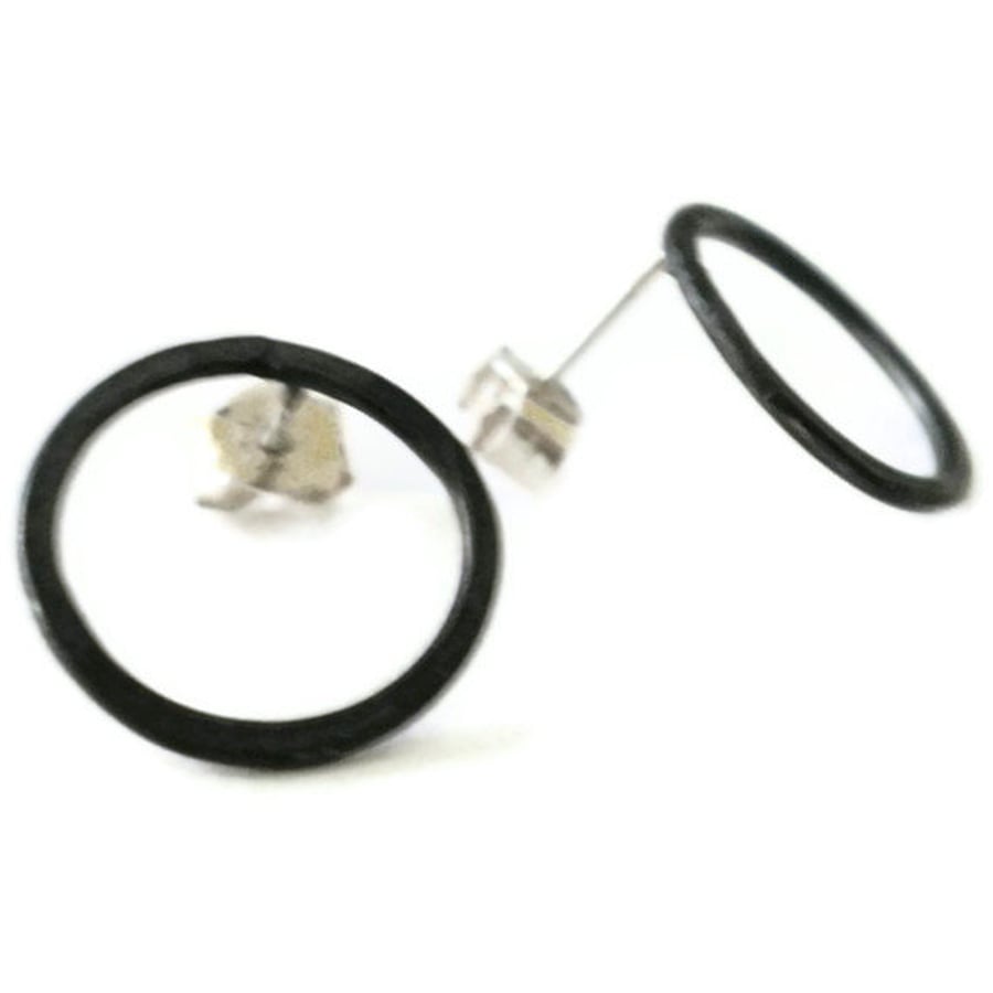 Black circle hoops Earrings in oxidized sterling silver