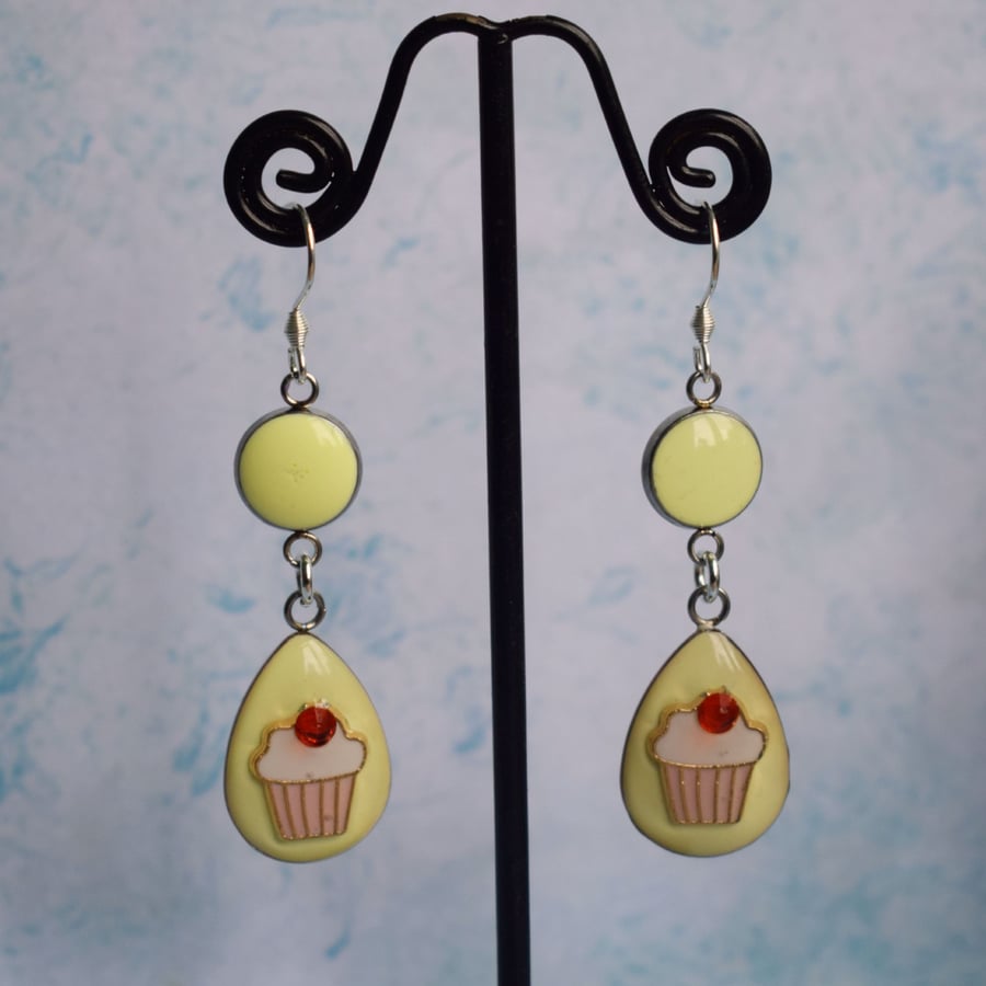 Cute Cupcake Dangle Earrings