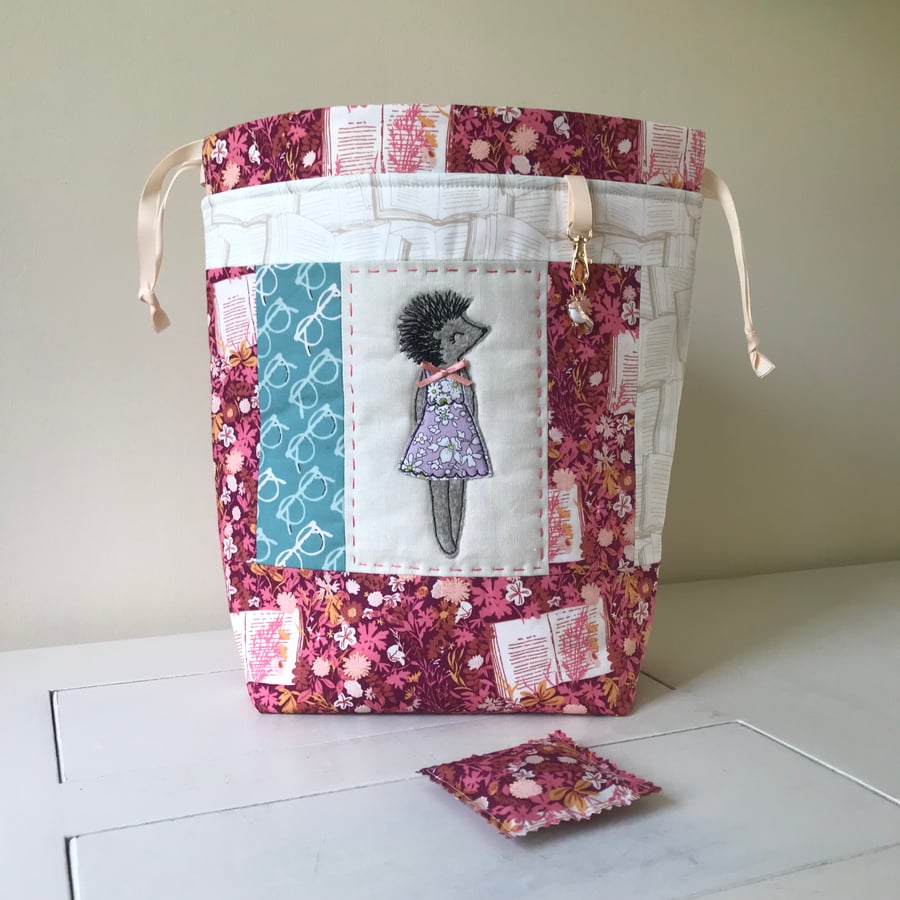 Harriet hedgehog project bag