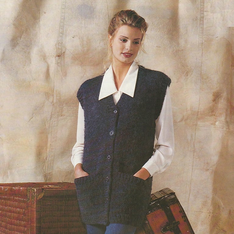 VINTAGE KNITTING PATTERN Ladies Chunky Waistcoats