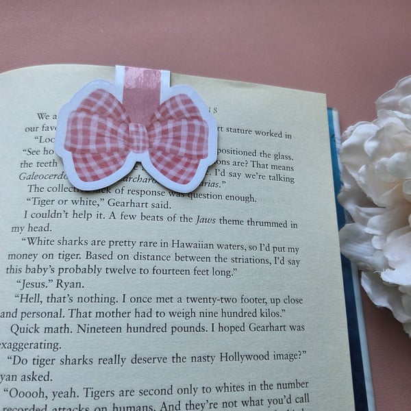 Gingham Bow Magnetic Bookmark Bookish Gift Cute Bookmark