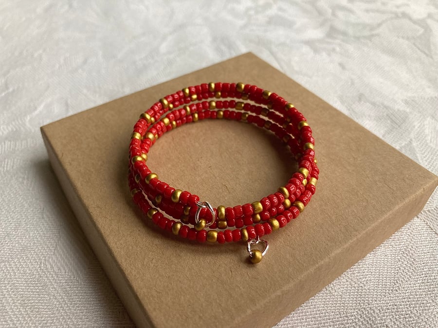 Red & Gold memory wire bracelet (small)