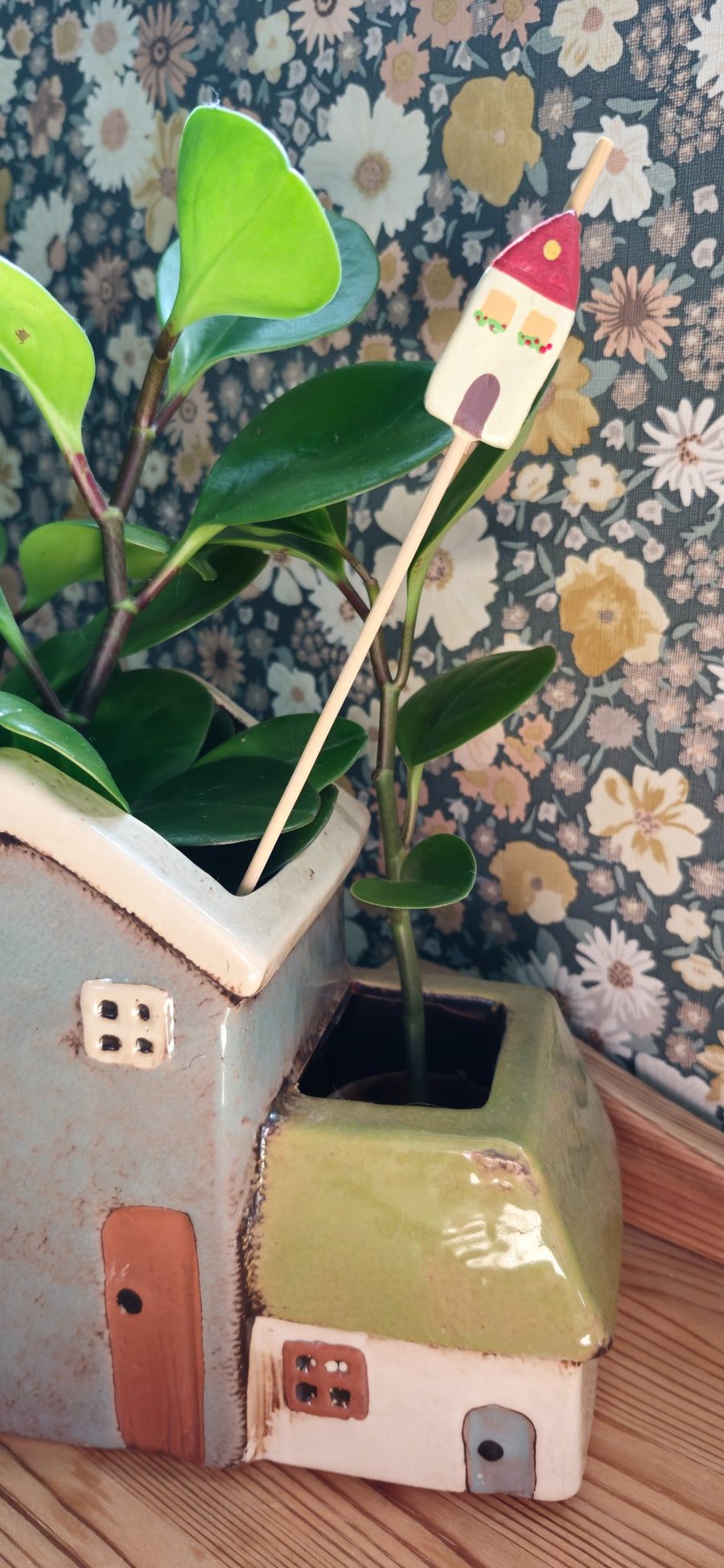 Little House Plant Stake