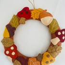 Autumn Felt wreath - acorns and toadstools 