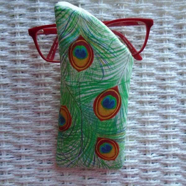 Peacock Feathers Glasses Case Lined & Padded 